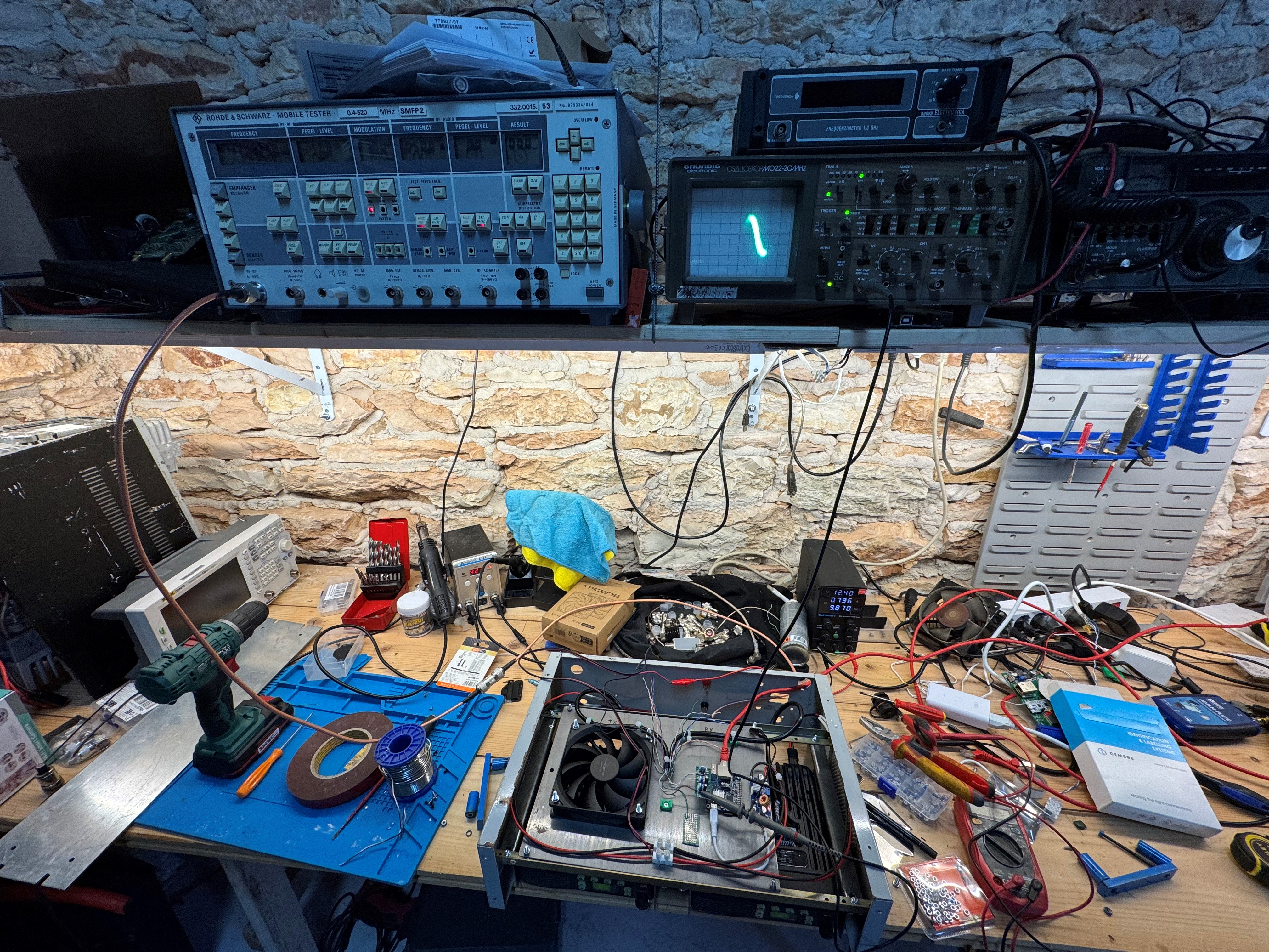 Laboratorio elettronico IU6DGD